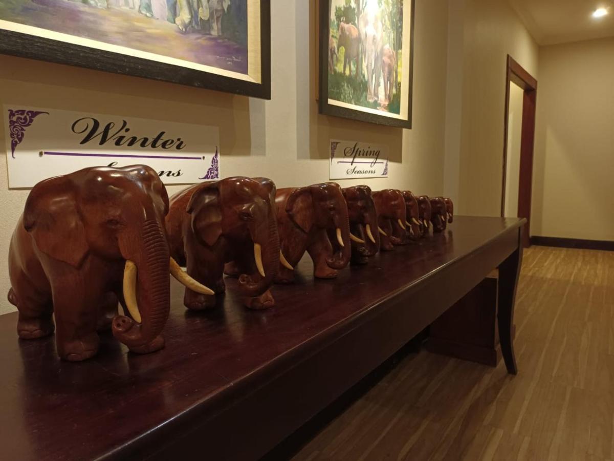 Seasons Riverside Hotel Viêng Chăn Ngoại thất bức ảnh