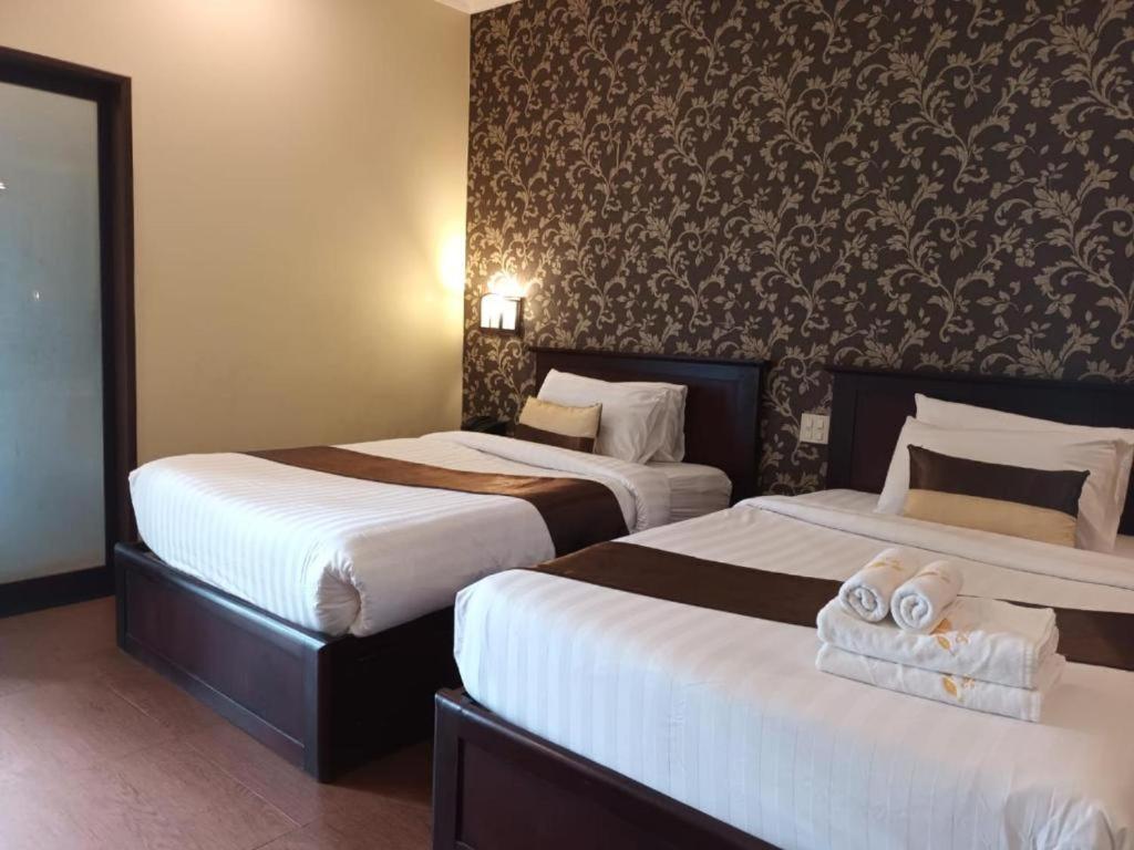 Seasons Riverside Hotel Viêng Chăn Ngoại thất bức ảnh
