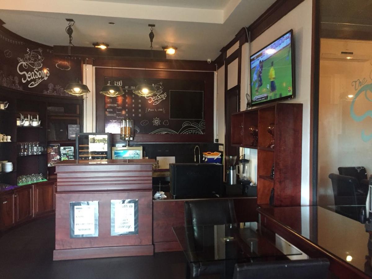 Seasons Riverside Hotel Viêng Chăn Ngoại thất bức ảnh